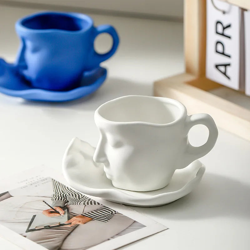 Hot Sale Abstract Art Design Human Face Mugs and Saucers Fashion Creative Ceramic Cup for Gift Office Home Mugs Coffee Cups