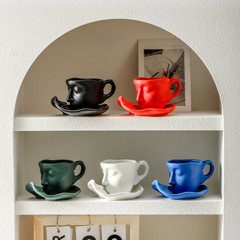 Hot Sale Abstract Art Design Human Face Mugs and Saucers Fashion Creative Ceramic Cup for Gift Office Home Mugs Coffee Cups