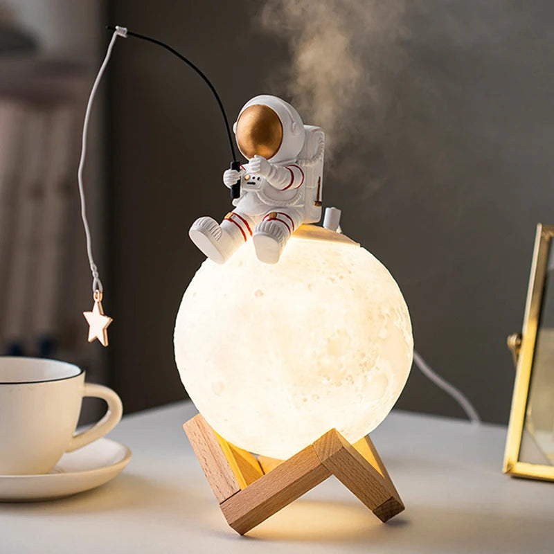 Astronaut Figurines Home Decoration Space Man Miniature Night Light Humidifier Cold Fog Machine Aroma Diffuser Accessories